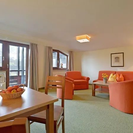 Appartementhaus Bodner By Travel Partner 公寓式酒店 3*